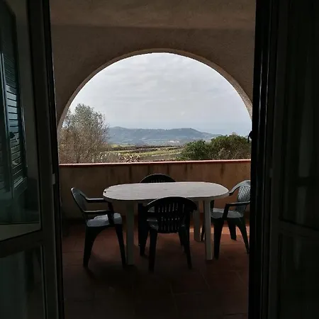 Casa Vittoria Apartment Suni